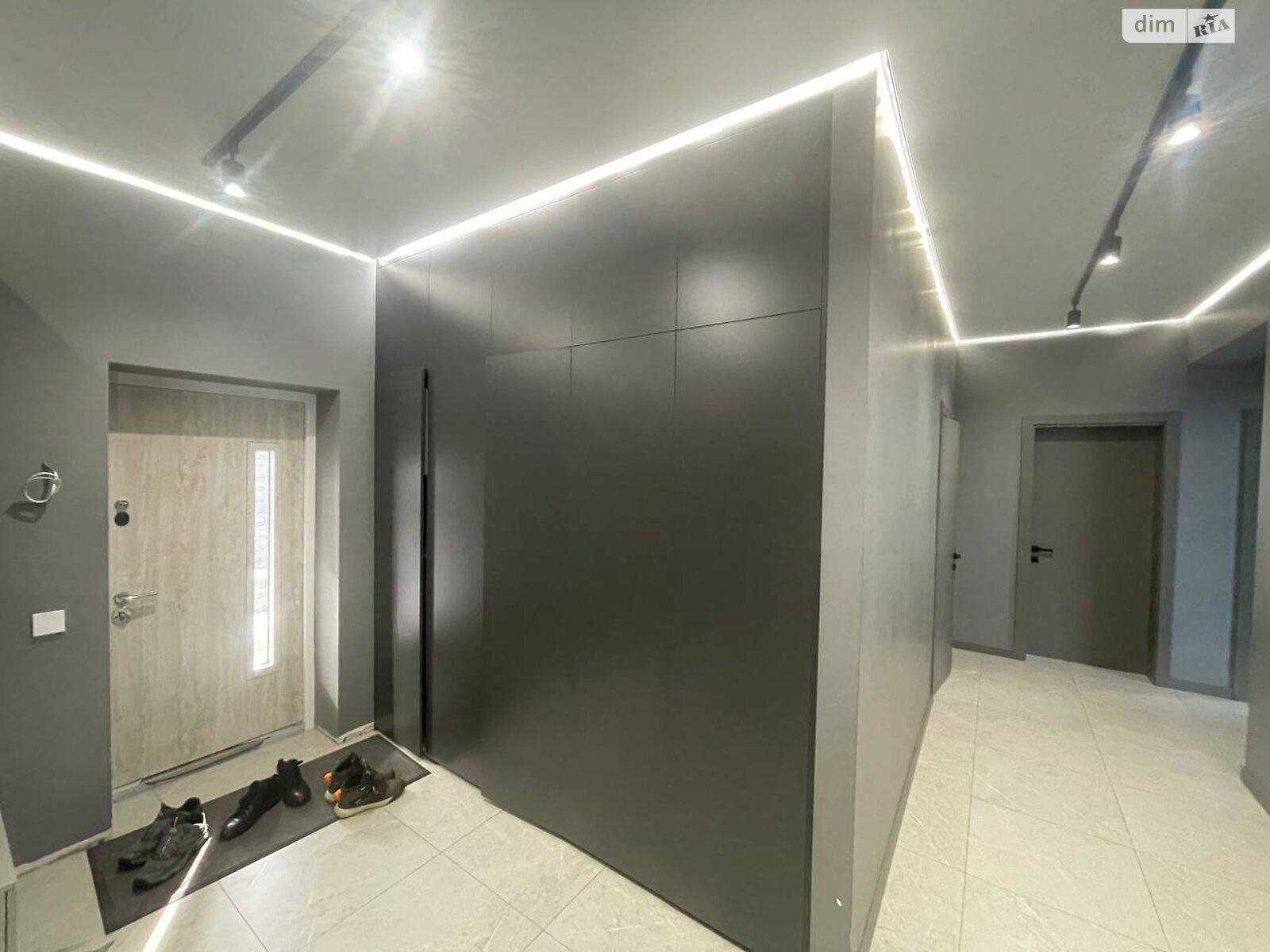 одноэтажный дом с гаражом, 130 кв. м, газобетон. Продажа в Днепре район Шевченковский фото 1