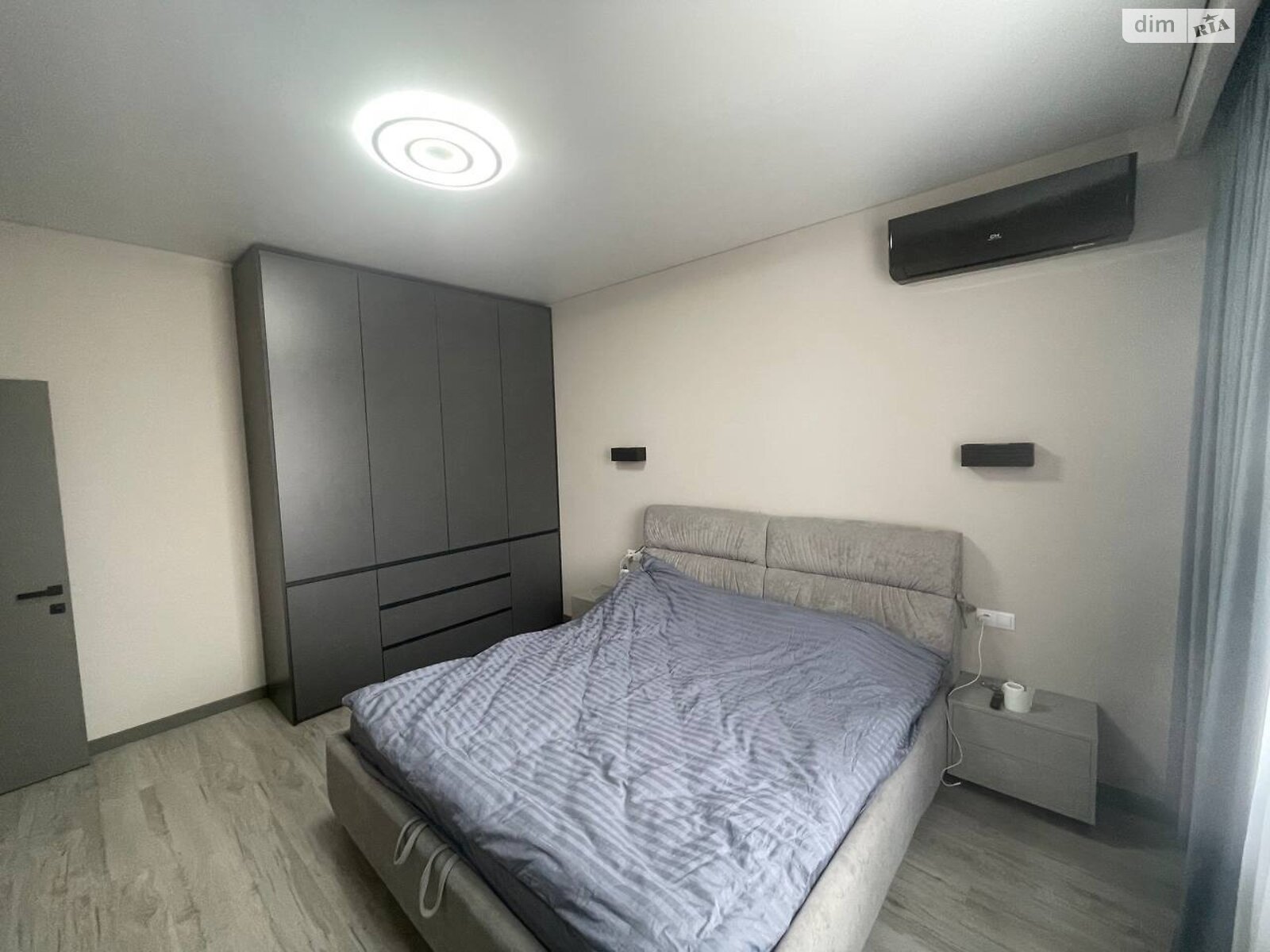 одноэтажный дом с гаражом, 130 кв. м, газобетон. Продажа в Днепре район Шевченковский фото 1