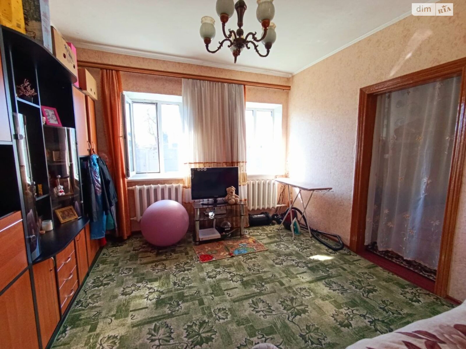 одноэтажный дом с гаражом, 54 кв. м, глинобитный. Продажа в Днепре район Амур фото 1 одноэтажный дом с гаражом, 54 кв. м, глинобитный. Продажа в Днепре район Амур фото 1
