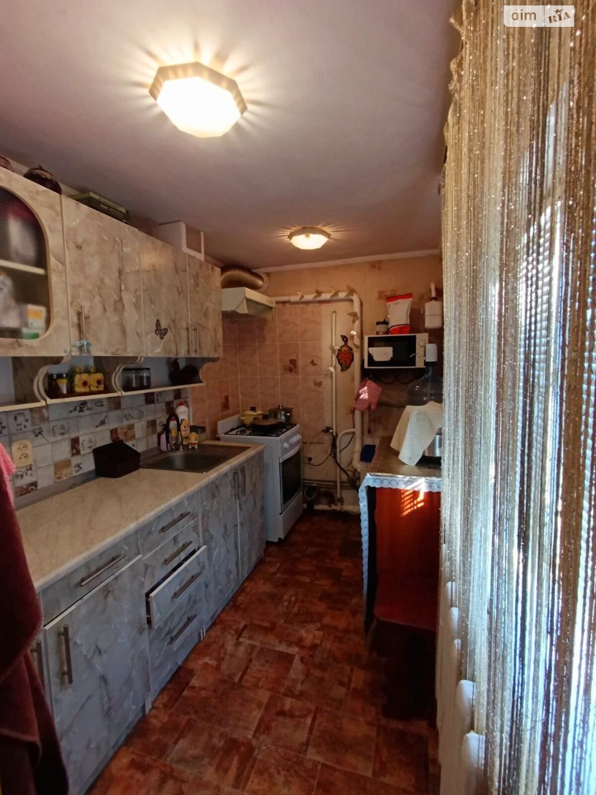 одноэтажный дом с гаражом, 54 кв. м, глинобитный. Продажа в Днепре район Амур фото 1 одноэтажный дом с гаражом, 54 кв. м, глинобитный. Продажа в Днепре район Амур фото 1