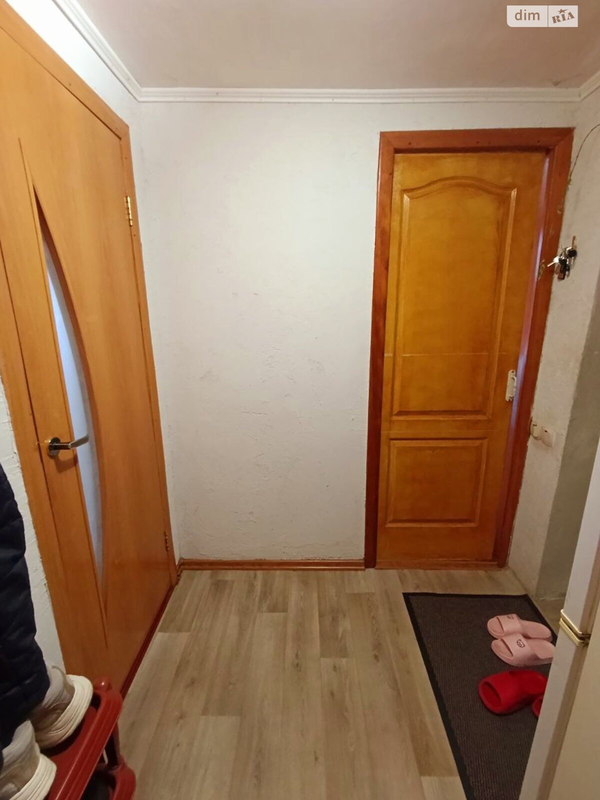 одноэтажный дом с гаражом, 54 кв. м, глинобитный. Продажа в Днепре район Амур фото 1 одноэтажный дом с гаражом, 54 кв. м, глинобитный. Продажа в Днепре район Амур фото 1
