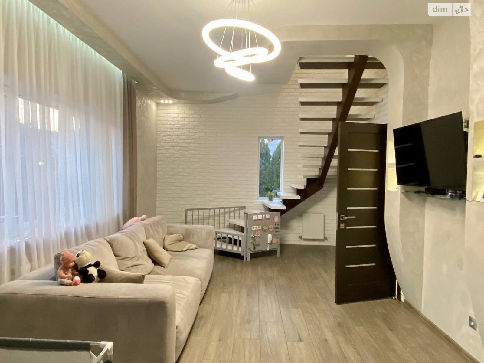 двухэтажный дом беседка, 148 кв. м, кирпич. Продажа в Днепре район Амур-Нижнеднепровский фото 1 двухэтажный дом беседка, 148 кв. м, кирпич. Продажа в Днепре район Амур-Нижнеднепровский фото 1