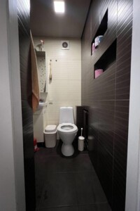 двухэтажный дом, 97 кв. м, кирпич. Продажа в Днепре район Амур фото 2