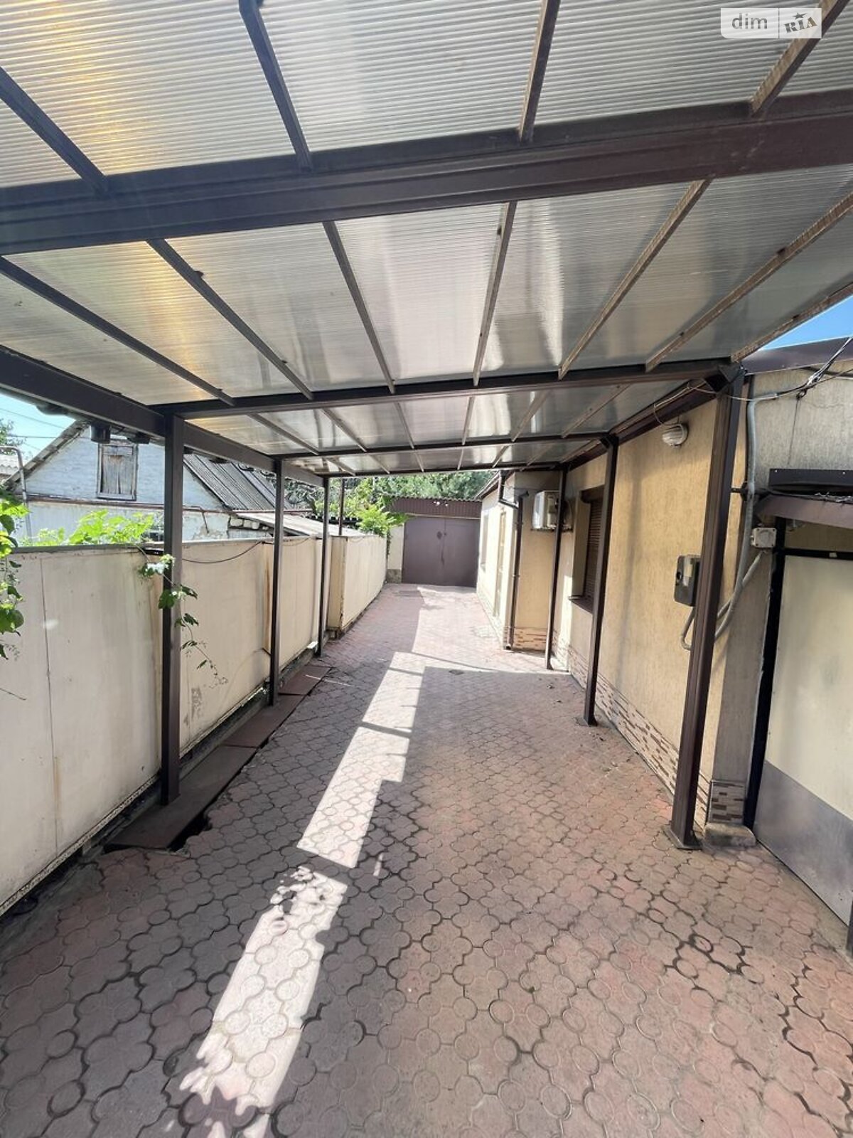 одноэтажный дом с верандой, 103.3 кв. м, кирпич. Продажа в Днепре район Амур-Нижнеднепровский фото 1 одноэтажный дом с верандой, 103.3 кв. м, кирпич. Продажа в Днепре район Амур-Нижнеднепровский фото 1