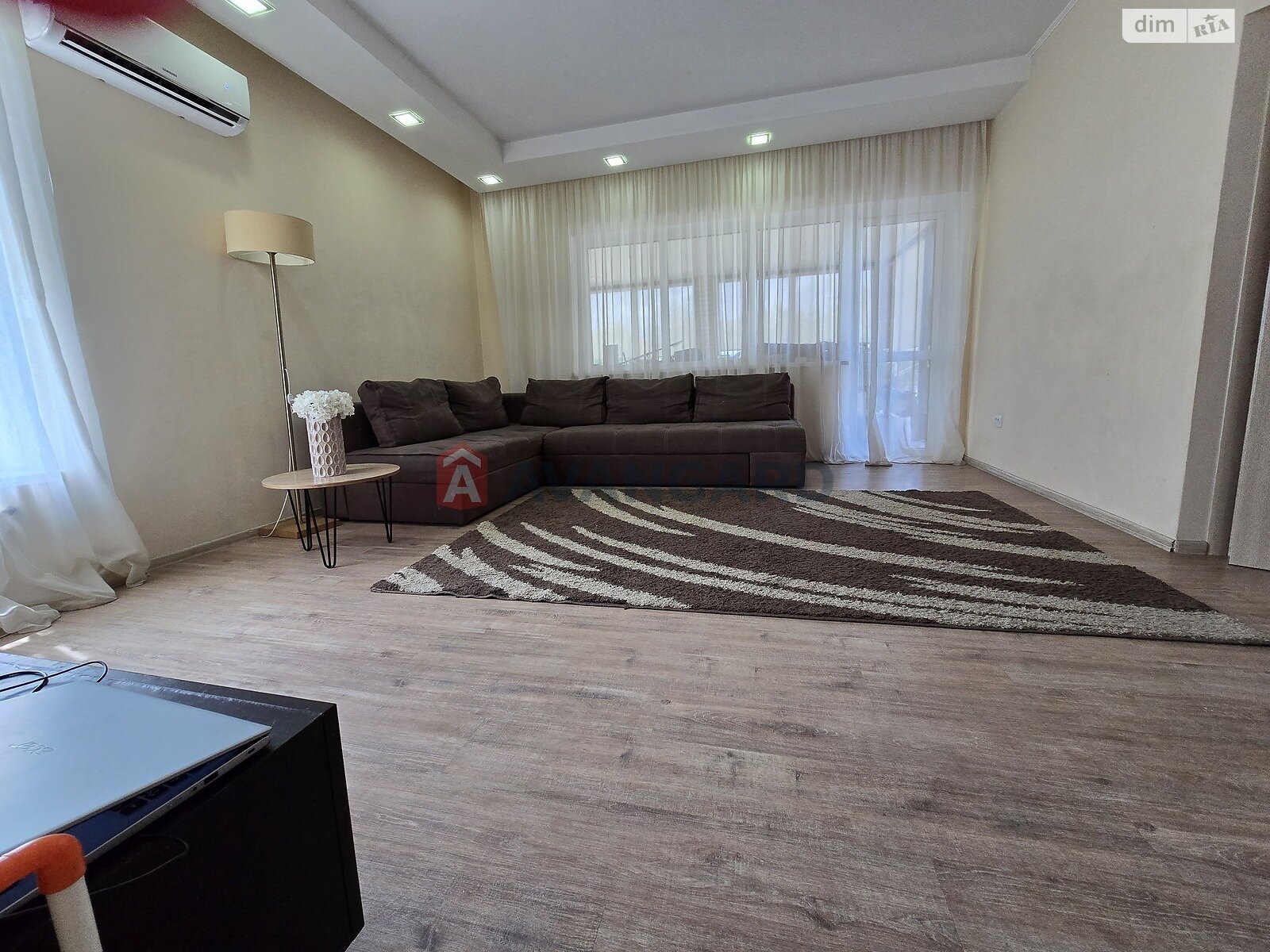 двоповерховий будинок, 167.5 кв. м, кирпич. Продаж в Дніпрі, район Амур-Нижньодніпровський фото 1 двоповерховий будинок, 167.5 кв. м, кирпич. Продаж в Дніпрі, район Амур-Нижньодніпровський фото 1