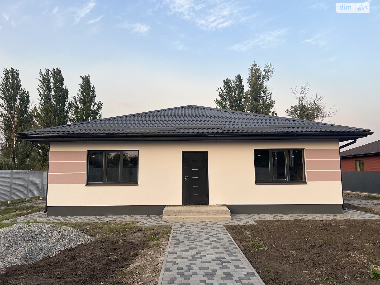 одноповерховий будинок, 100 кв. м, газобетон. Продаж в Дніпрі, район Амур-Нижньодніпровський фото 1 одноповерховий будинок, 100 кв. м, газобетон. Продаж в Дніпрі, район Амур-Нижньодніпровський фото 1