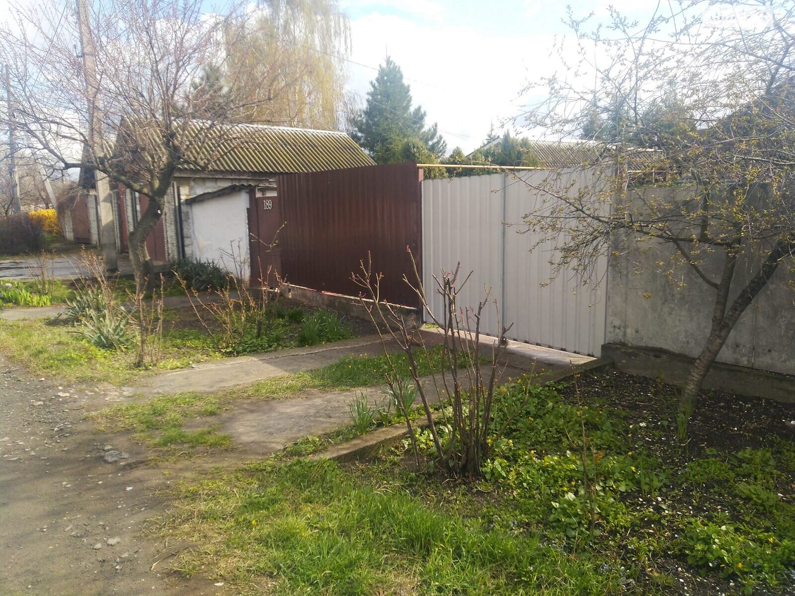 одноэтажный дом с гаражом, 72 кв. м, шлакобетон. Продажа в Днепре район Амур-Нижнеднепровский фото 1 одноэтажный дом с гаражом, 72 кв. м, шлакобетон. Продажа в Днепре район Амур-Нижнеднепровский фото 1