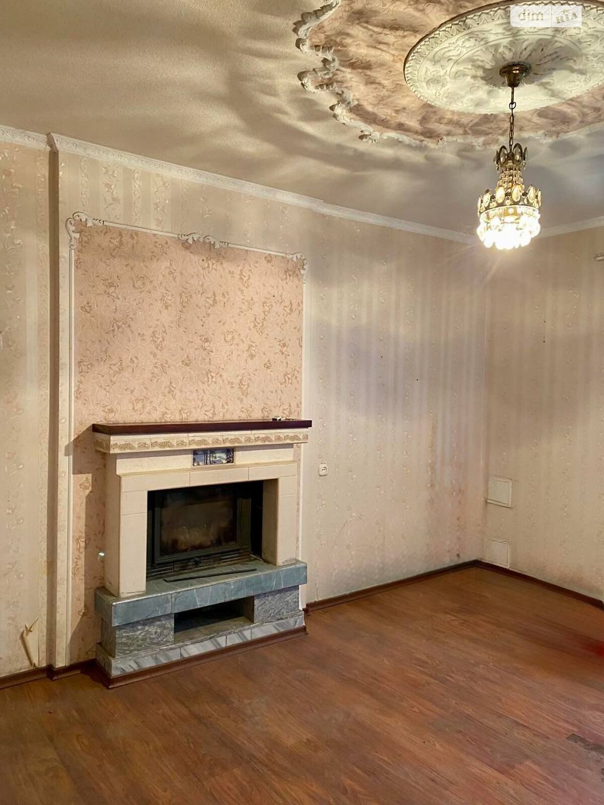 двухэтажный дом с отоплением, 93 кв. м, кирпич. Продажа в Днепре район Амур-Нижнеднепровский фото 1 двухэтажный дом с отоплением, 93 кв. м, кирпич. Продажа в Днепре район Амур-Нижнеднепровский фото 1