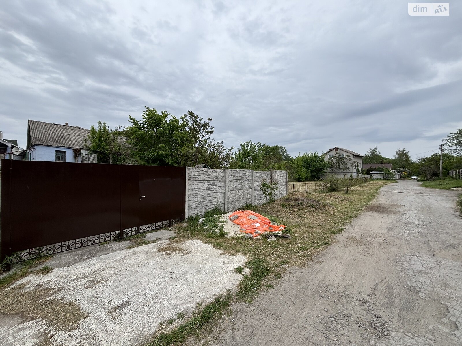 одноповерховий будинок з гаражем, 57.2 кв. м, цегла. Продаж в Дніпрі, район Амур-Нижньодніпровський фото 1 одноповерховий будинок з гаражем, 57.2 кв. м, цегла. Продаж в Дніпрі, район Амур-Нижньодніпровський фото 1