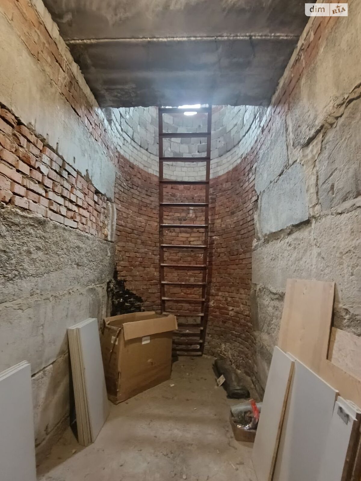 двоповерховий будинок з гаражем, 377.2 кв. м, цегла. Продаж в Дніпрі, район Амур-Нижньодніпровський фото 1 двоповерховий будинок з гаражем, 377.2 кв. м, цегла. Продаж в Дніпрі, район Амур-Нижньодніпровський фото 1