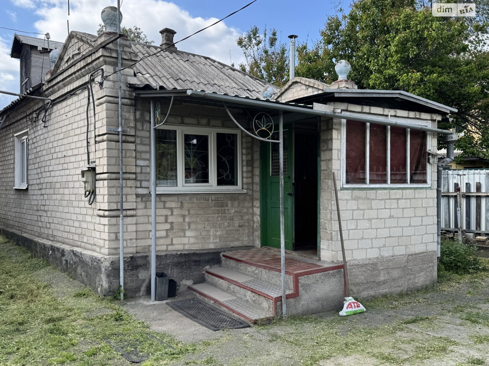 одноэтажный дом с гаражом, 50 кв. м, кирпич. Продажа в Днепре район Амур-Нижнеднепровский фото 1 одноэтажный дом с гаражом, 50 кв. м, кирпич. Продажа в Днепре район Амур-Нижнеднепровский фото 1