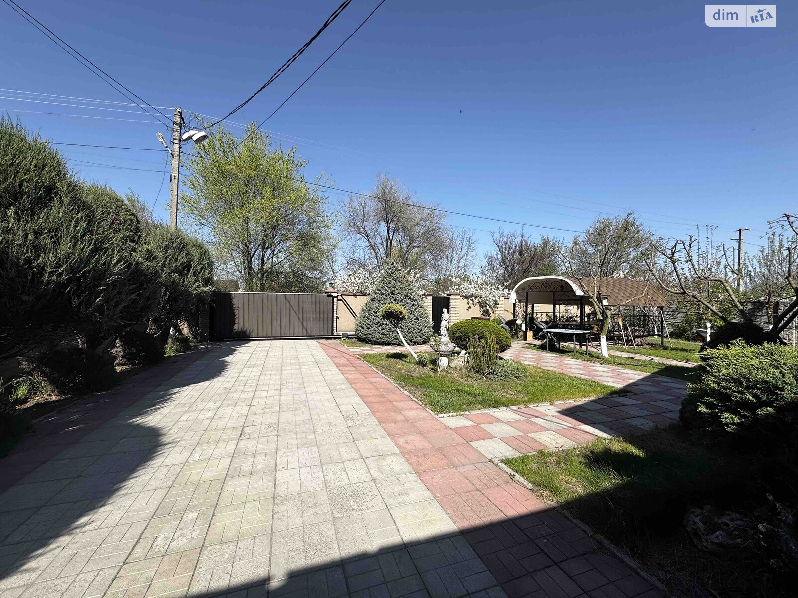 двоповерховий будинок з гаражем, 230.9 кв. м, цегла. Продаж в Дніпрі, район Березанівка фото 1 двоповерховий будинок з гаражем, 230.9 кв. м, цегла. Продаж в Дніпрі, район Березанівка фото 1