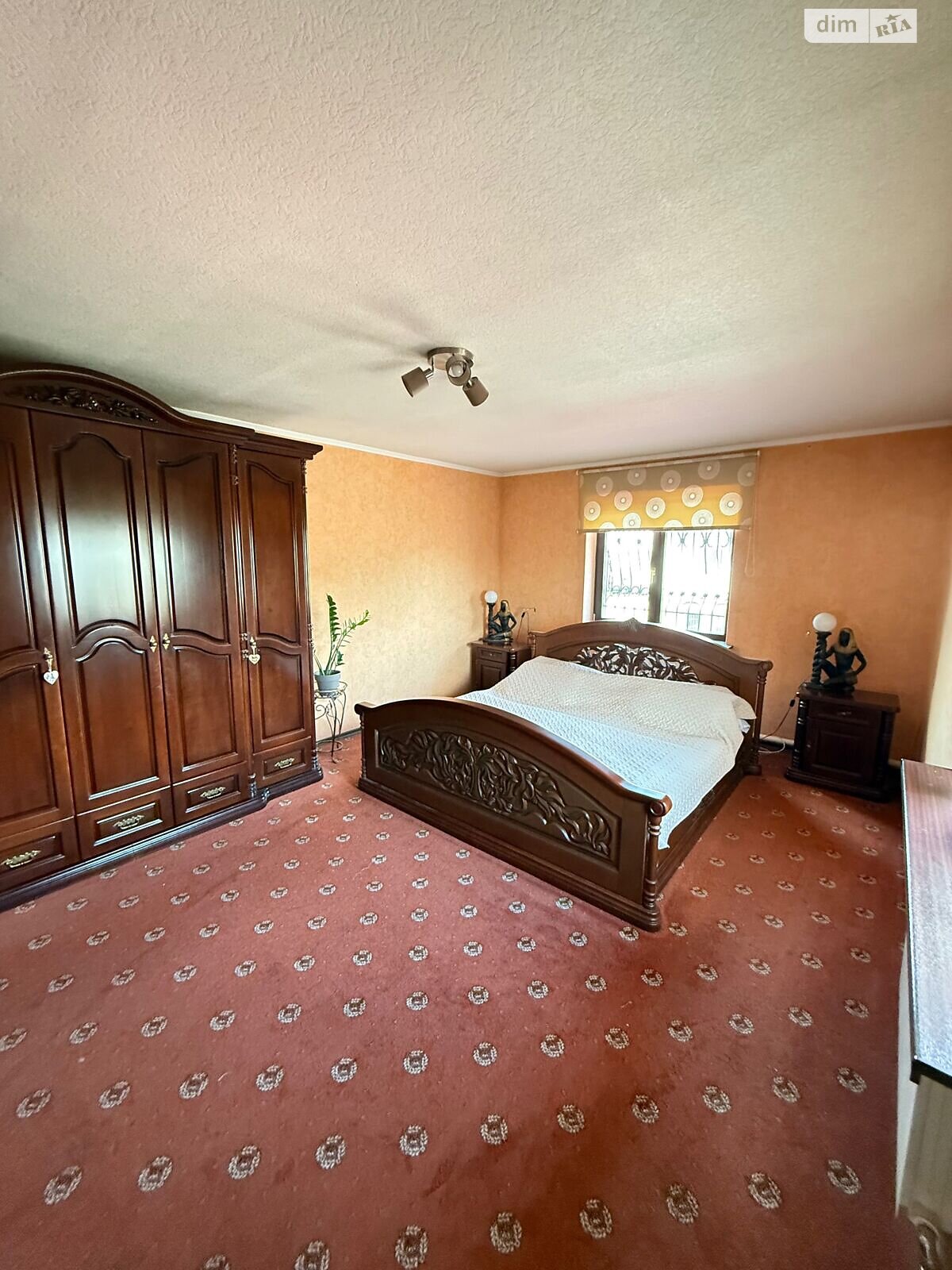 двоповерховий будинок з гаражем, 300 кв. м, цегла. Продаж в Дніпрі, район Березанівка фото 1 двоповерховий будинок з гаражем, 300 кв. м, цегла. Продаж в Дніпрі, район Березанівка фото 1