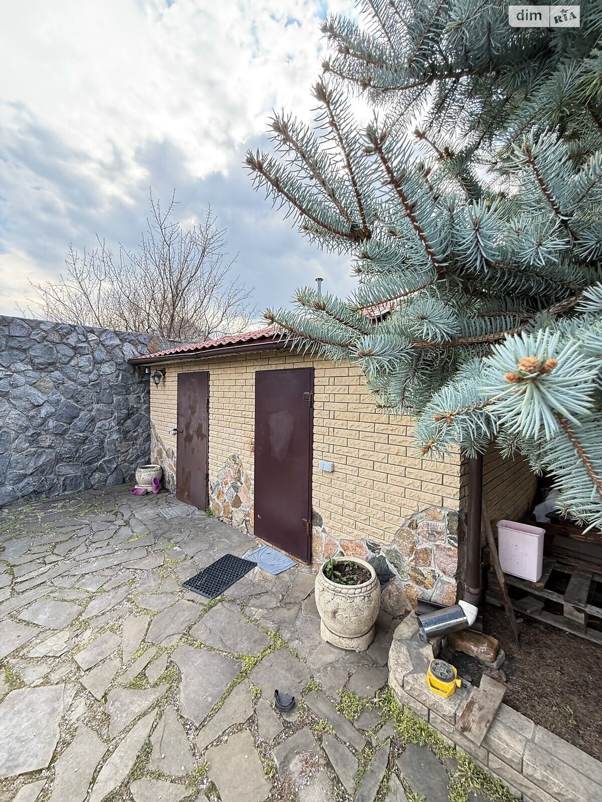 двоповерховий будинок з гаражем, 300 кв. м, цегла. Продаж в Дніпрі, район Березанівка фото 1 двоповерховий будинок з гаражем, 300 кв. м, цегла. Продаж в Дніпрі, район Березанівка фото 1