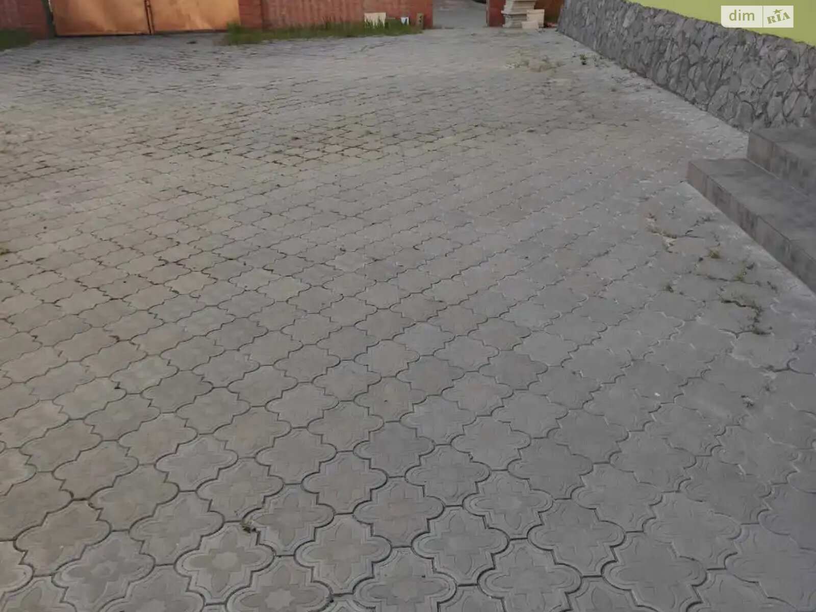 одноэтажный дом с гаражом, 92 кв. м, кирпич. Продажа в Днепре район Березановка фото 1 одноэтажный дом с гаражом, 92 кв. м, кирпич. Продажа в Днепре район Березановка фото 1