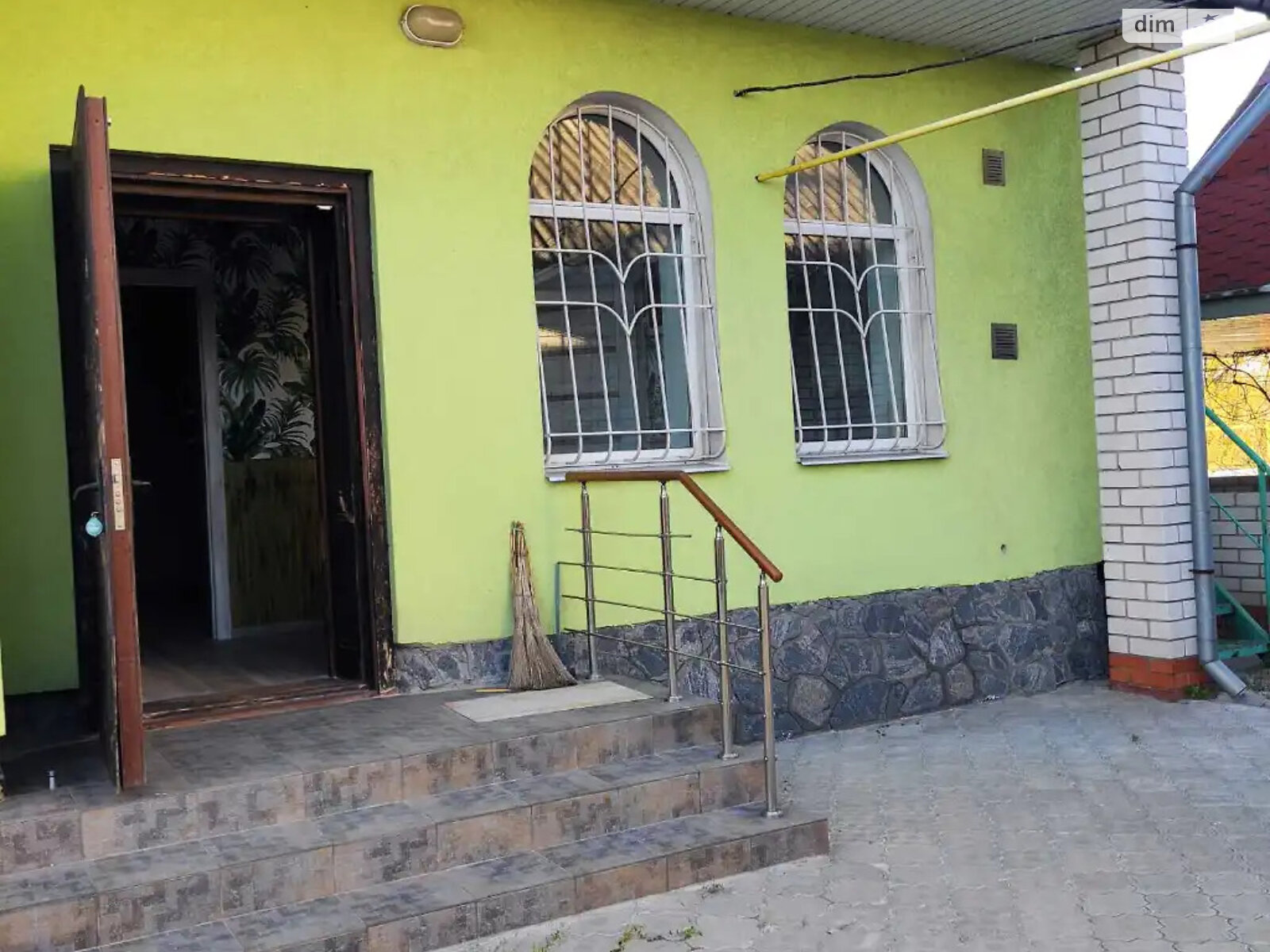 одноэтажный дом с гаражом, 92 кв. м, кирпич. Продажа в Днепре район Березановка фото 1 одноэтажный дом с гаражом, 92 кв. м, кирпич. Продажа в Днепре район Березановка фото 1