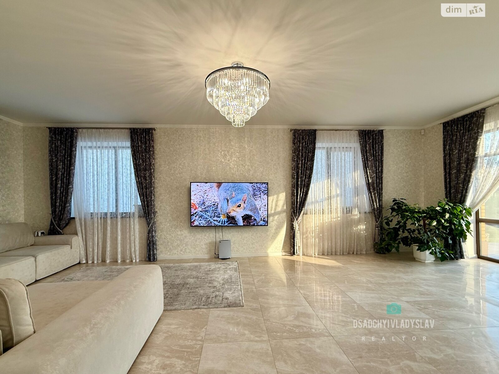 двоповерховий будинок з гаражем, 350 кв. м, цегла. Продаж в Дніпрі, район Березанівка фото 1 двоповерховий будинок з гаражем, 350 кв. м, цегла. Продаж в Дніпрі, район Березанівка фото 1