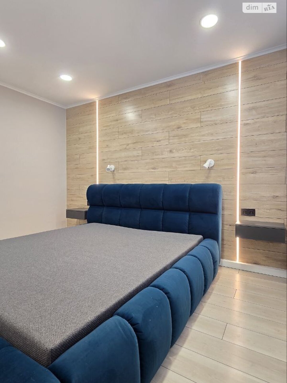 одноэтажный дом с гаражом, 60.4 кв. м, кирпич. Продажа в Днепре фото 1