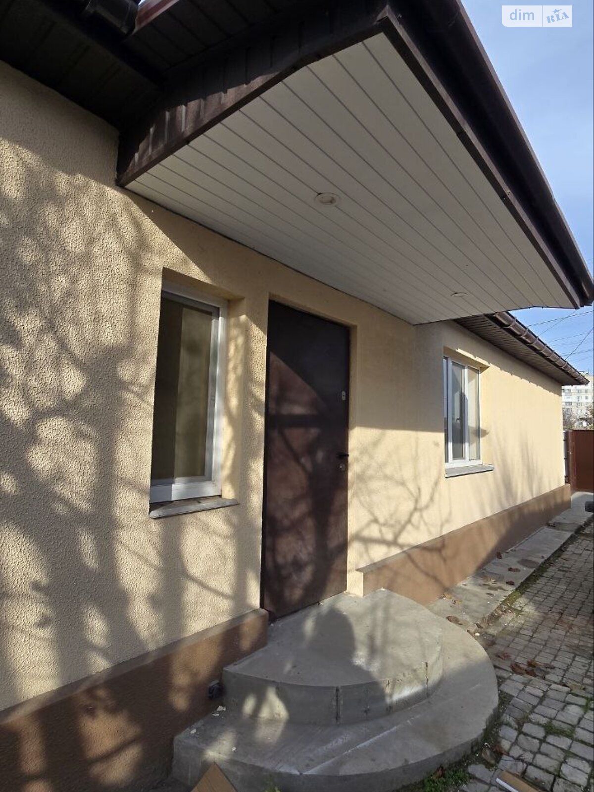 одноэтажный дом с гаражом, 60.4 кв. м, кирпич. Продажа в Днепре фото 1