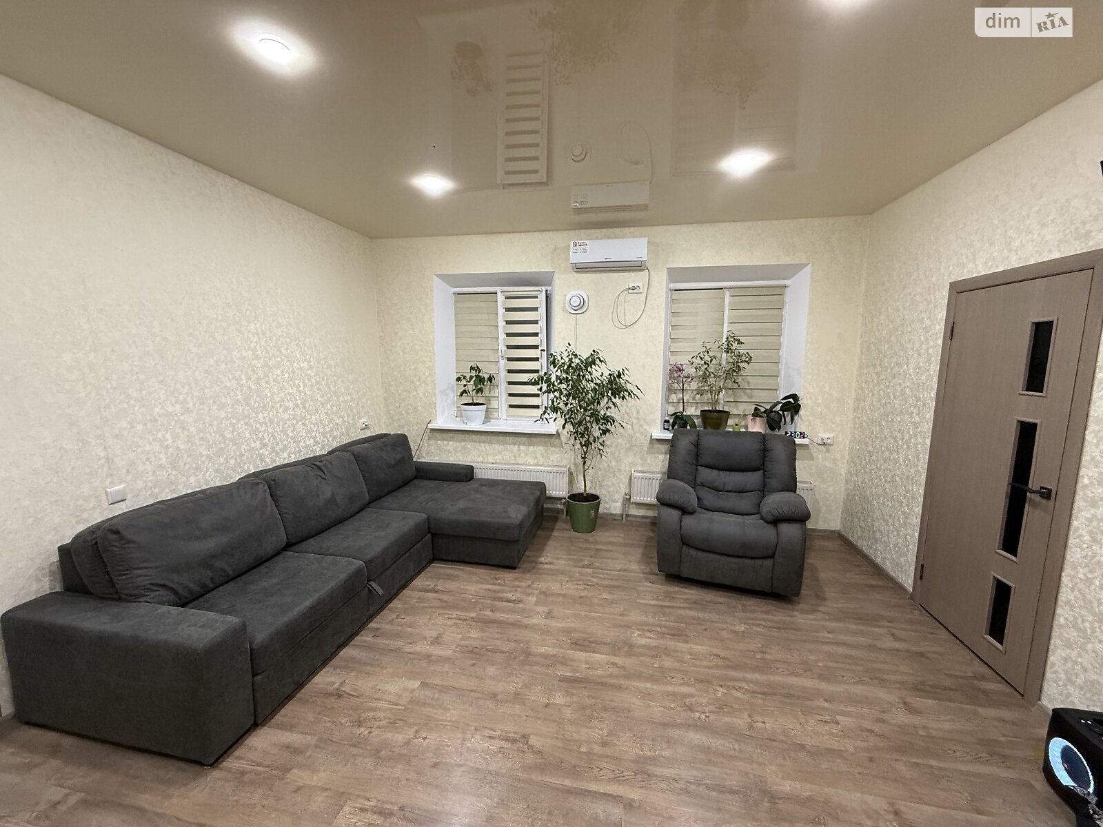 одноповерховий будинок з опаленням, 90 кв. м, цегла. Продаж в Дніпрі, район Амур-Нижньодніпровський фото 1 одноповерховий будинок з опаленням, 90 кв. м, цегла. Продаж в Дніпрі, район Амур-Нижньодніпровський фото 1