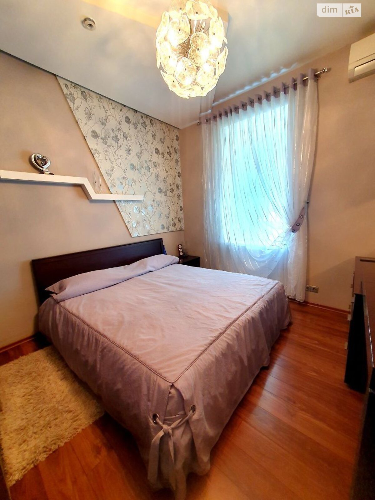одноэтажный дом с гаражом, 200 кв. м, кирпич. Продажа в Днепре район Чечеловский фото 1 одноэтажный дом с гаражом, 200 кв. м, кирпич. Продажа в Днепре район Чечеловский фото 1