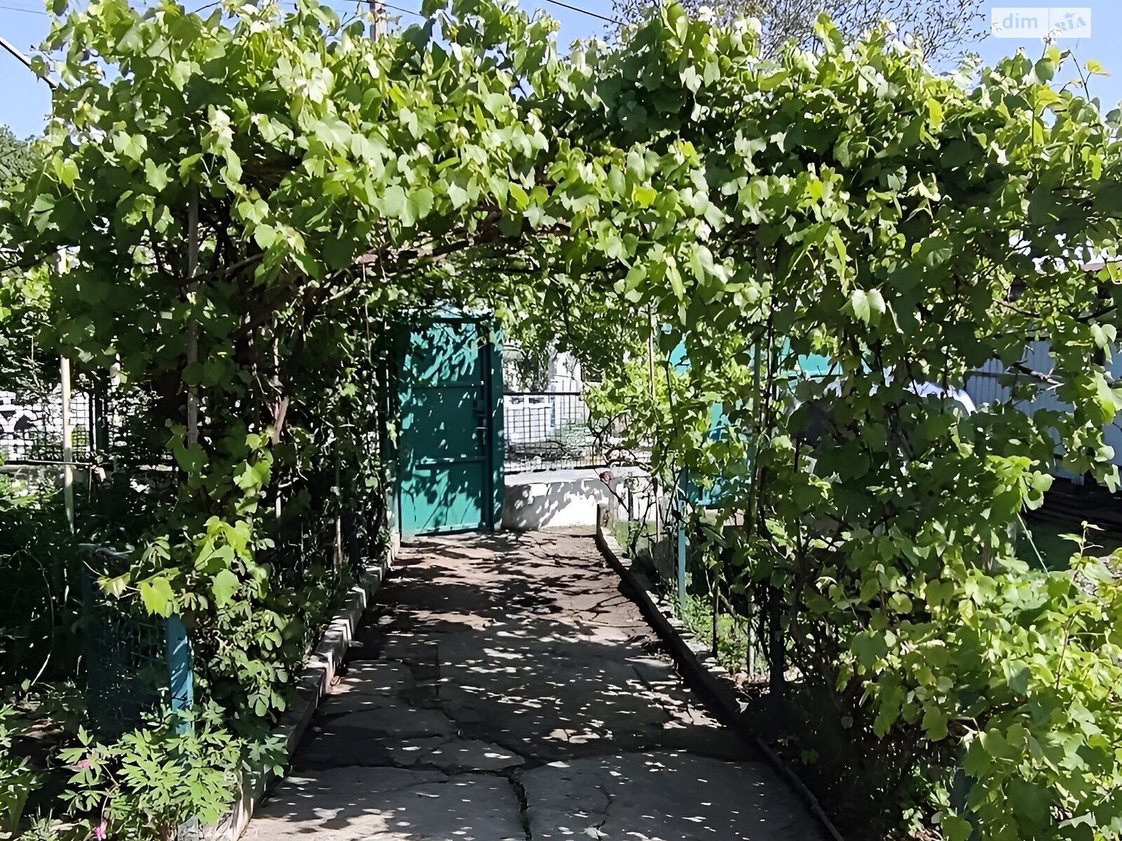 двухэтажный дом с балконом, 180 кв. м, шлакоблок. Продажа в Днепре фото 1 двухэтажный дом с балконом, 180 кв. м, шлакоблок. Продажа в Днепре фото 1