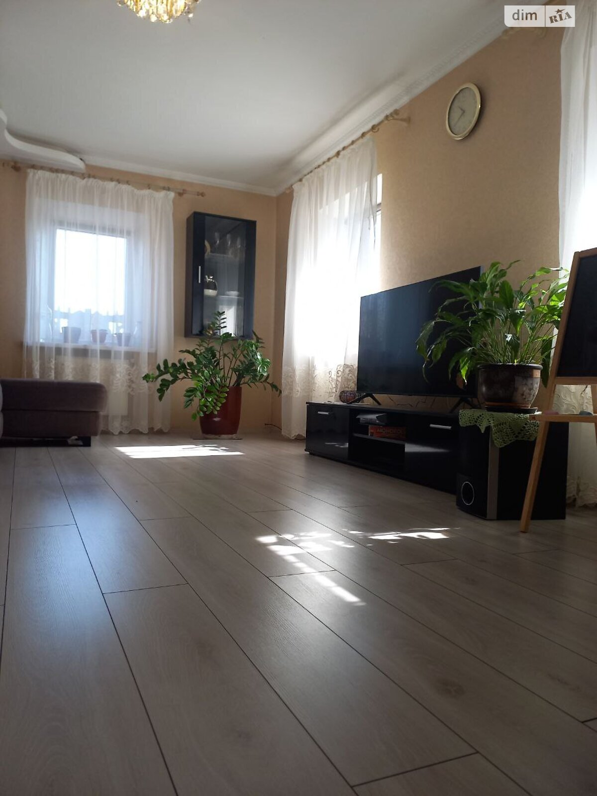 одноэтажный дом с отоплением, 74.3 кв. м, шлакобетон. Продажа в Днепре район Диевка-1 фото 1 одноэтажный дом с отоплением, 74.3 кв. м, шлакобетон. Продажа в Днепре район Диевка-1 фото 1