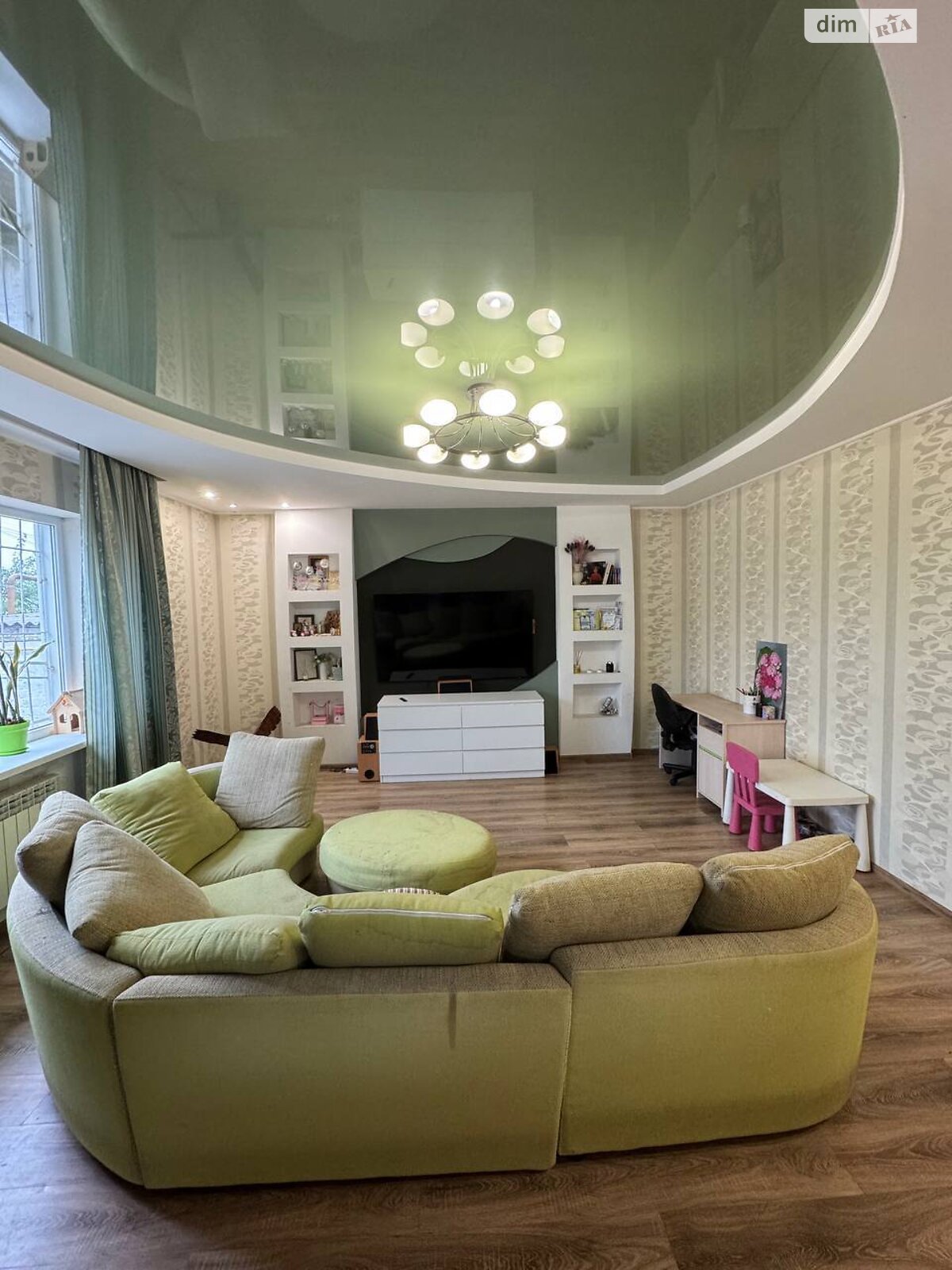 двухэтажный дом с отоплением, 196.7 кв. м, кирпич. Продажа в Днепре район Диевка-2 фото 1