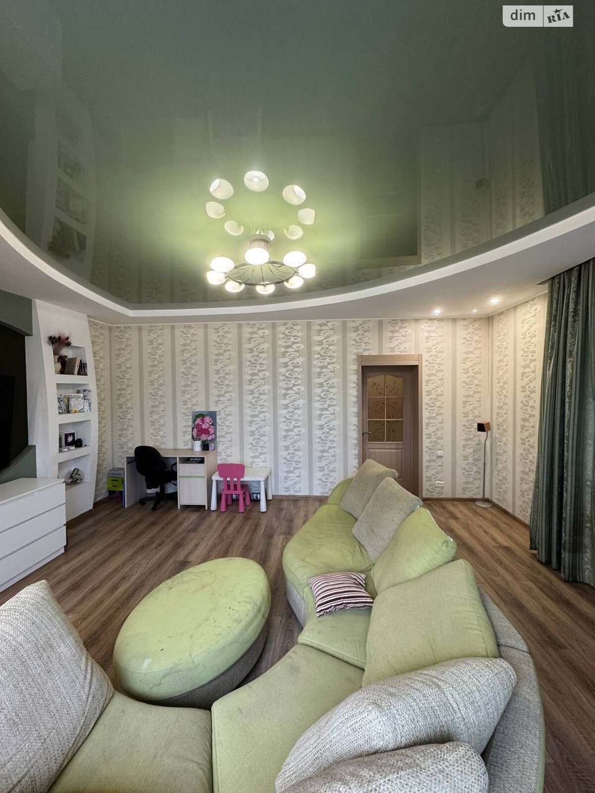 двухэтажный дом с отоплением, 196.7 кв. м, кирпич. Продажа в Днепре район Диевка-2 фото 1