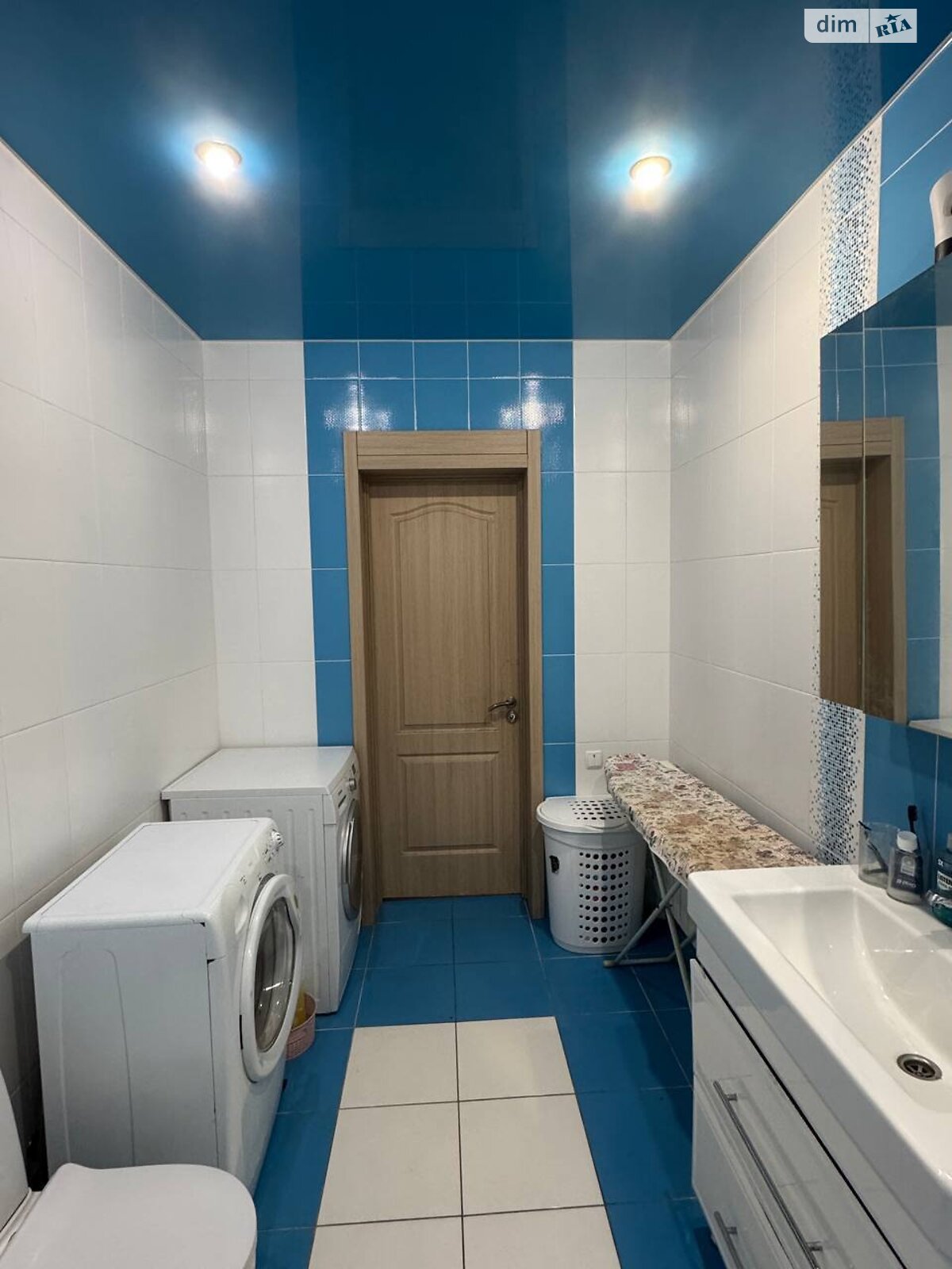 двухэтажный дом с отоплением, 196.7 кв. м, кирпич. Продажа в Днепре район Диевка-2 фото 1