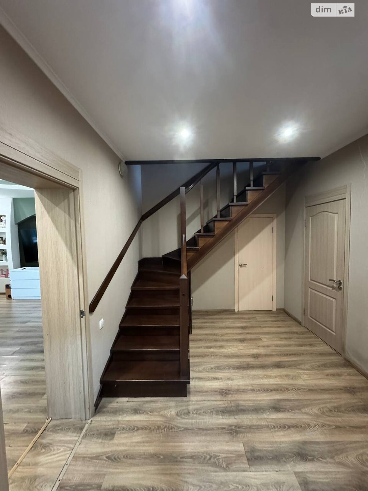 двухэтажный дом с отоплением, 196.7 кв. м, кирпич. Продажа в Днепре район Диевка-2 фото 1