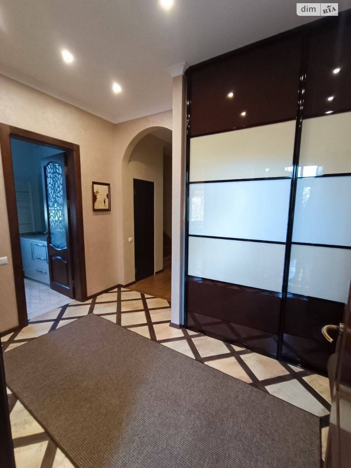 двухэтажный дом с балконом, 161.4 кв. м, кирпич. Продажа в Днепре район ДИИТ фото 1 двухэтажный дом с балконом, 161.4 кв. м, кирпич. Продажа в Днепре район ДИИТ фото 1