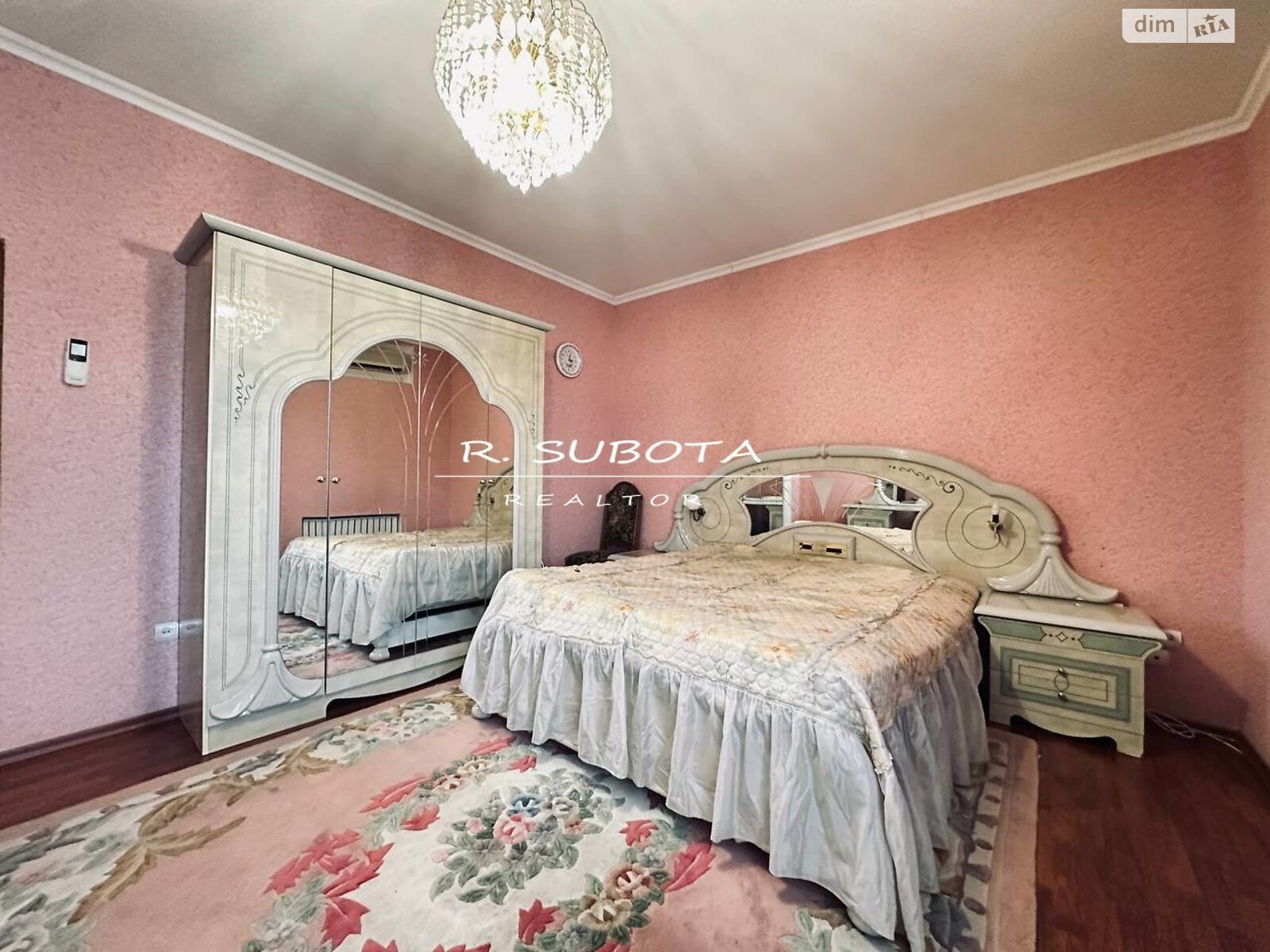 двоповерховий будинок з верандою, 355.2 кв. м, цегла. Продаж в Дніпрі, район ДІІТ фото 1 двоповерховий будинок з верандою, 355.2 кв. м, цегла. Продаж в Дніпрі, район ДІІТ фото 1