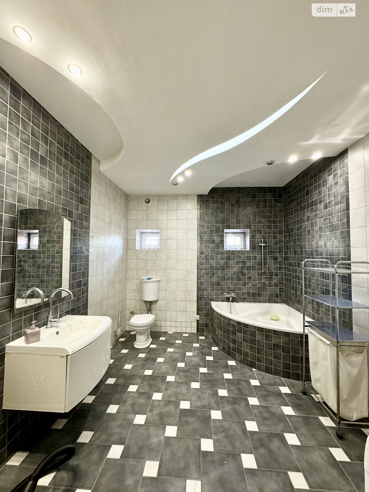 двоповерховий будинок, 226.1 кв. м, цегла. Продаж в Дніпрі, район ДІІТ фото 1 двоповерховий будинок, 226.1 кв. м, цегла. Продаж в Дніпрі, район ДІІТ фото 1