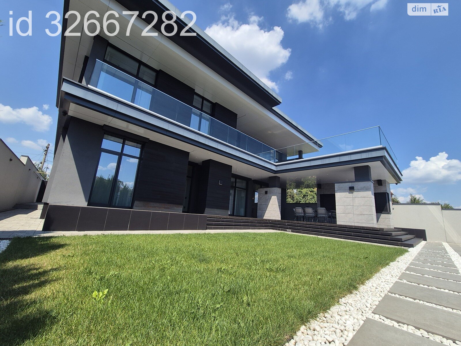 двоповерховий будинок з гаражем, 290.1 кв. м, монолітно-цегляний. Продаж в Дніпрі, район ДІІТ фото 1 двоповерховий будинок з гаражем, 290.1 кв. м, монолітно-цегляний. Продаж в Дніпрі, район ДІІТ фото 1