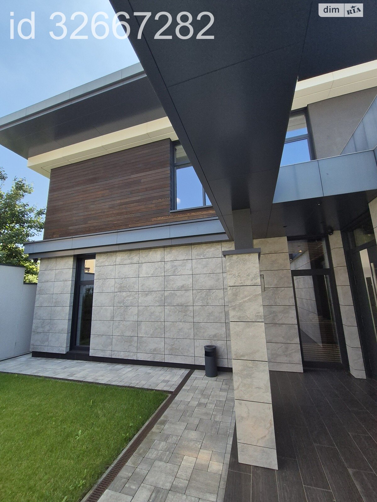 двоповерховий будинок з гаражем, 290.1 кв. м, монолітно-цегляний. Продаж в Дніпрі, район ДІІТ фото 1 двоповерховий будинок з гаражем, 290.1 кв. м, монолітно-цегляний. Продаж в Дніпрі, район ДІІТ фото 1