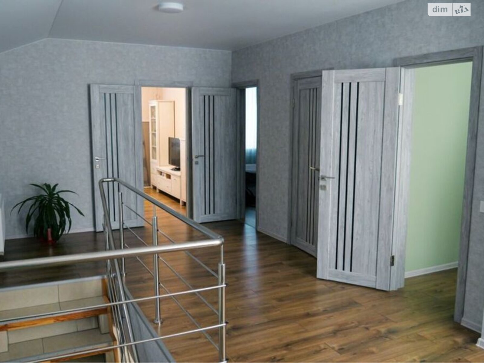 двоповерховий будинок з гаражем, 140 кв. м, цегла. Продаж в Дніпрі, район Єврейська слобода фото 1 двоповерховий будинок з гаражем, 140 кв. м, цегла. Продаж в Дніпрі, район Єврейська слобода фото 1