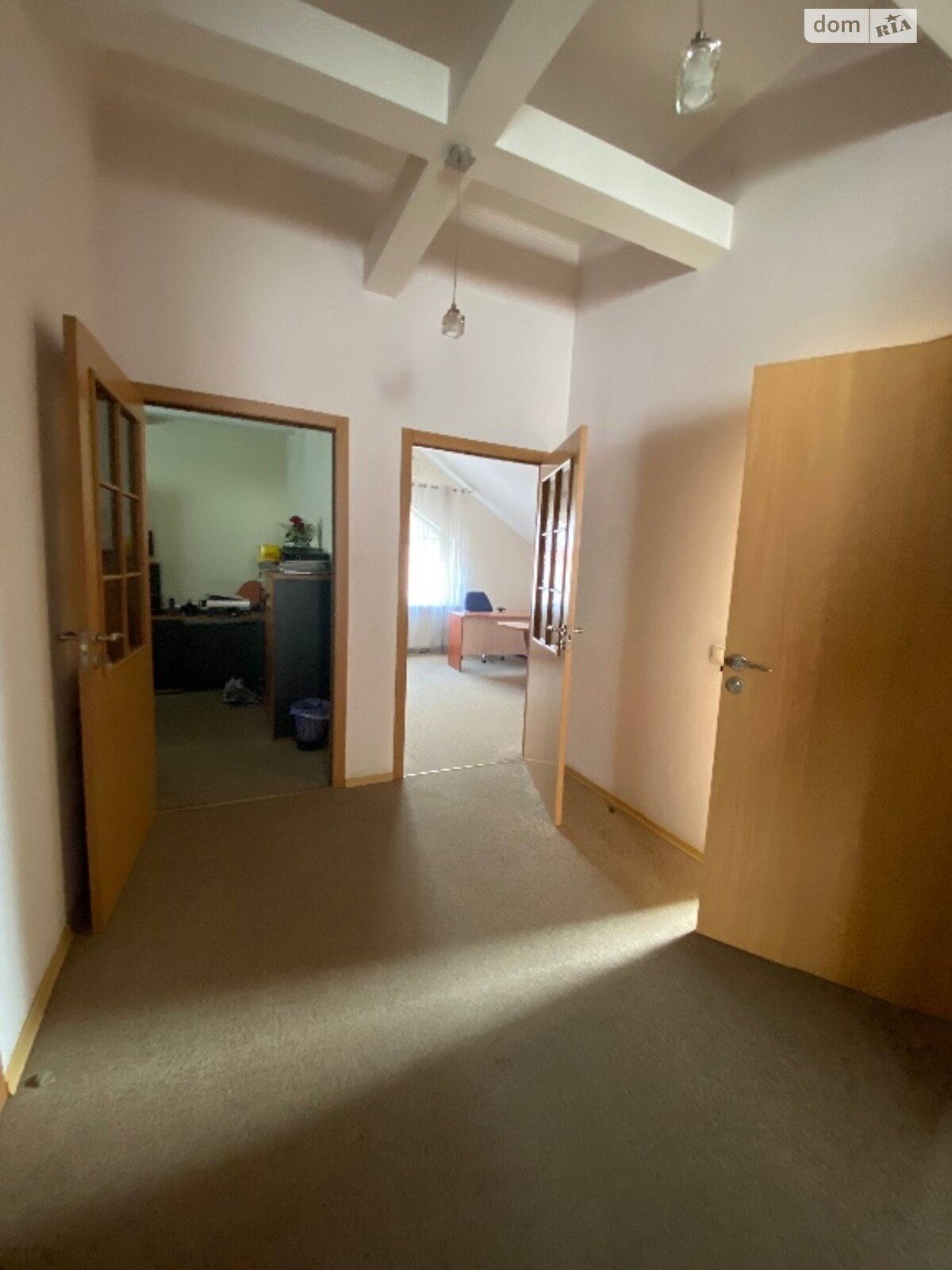 двоповерховий будинок з опаленням, 215 кв. м, цегла. Продаж в Дніпрі фото 1 двоповерховий будинок з опаленням, 215 кв. м, цегла. Продаж в Дніпрі фото 1