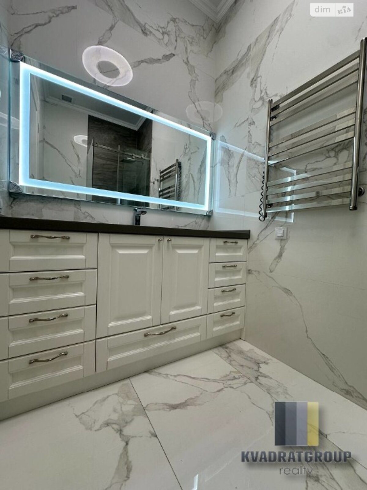 одноэтажный дом с ремонтом, 241.6 кв. м, кирпич. Продажа в Днепре фото 1 одноэтажный дом с ремонтом, 241.6 кв. м, кирпич. Продажа в Днепре фото 1
