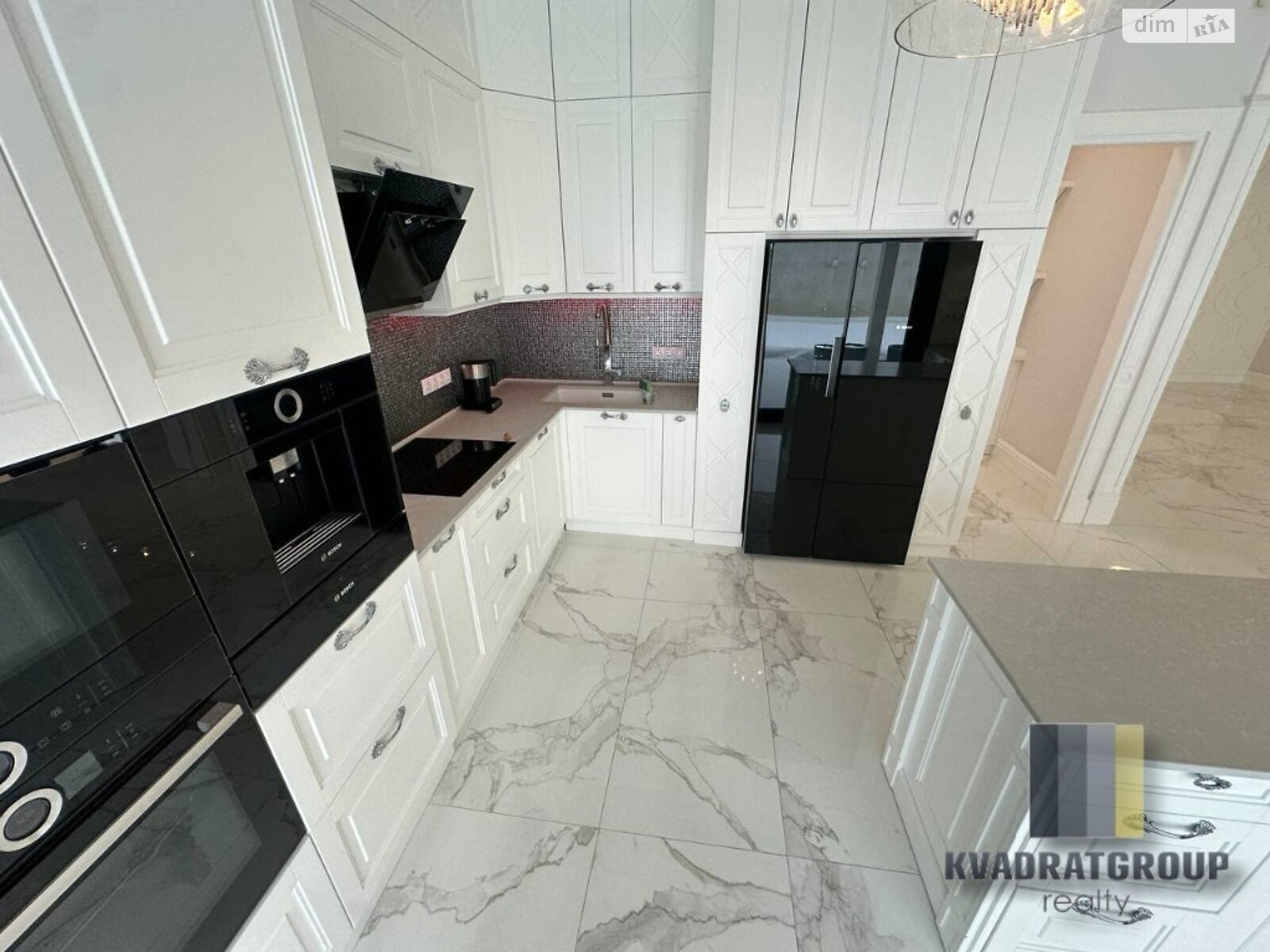 одноэтажный дом с ремонтом, 241.6 кв. м, кирпич. Продажа в Днепре фото 1 одноэтажный дом с ремонтом, 241.6 кв. м, кирпич. Продажа в Днепре фото 1