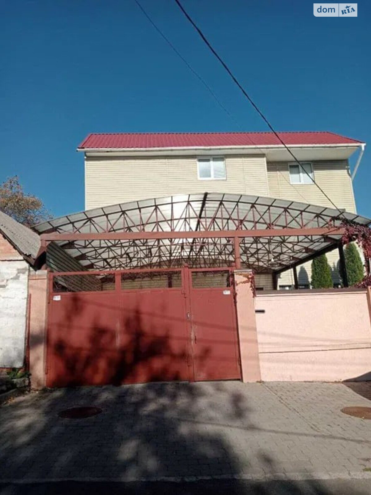 трехэтажный дом с ремонтом, 300 кв. м, кирпич. Продажа в Днепре район Гагарина фото 1