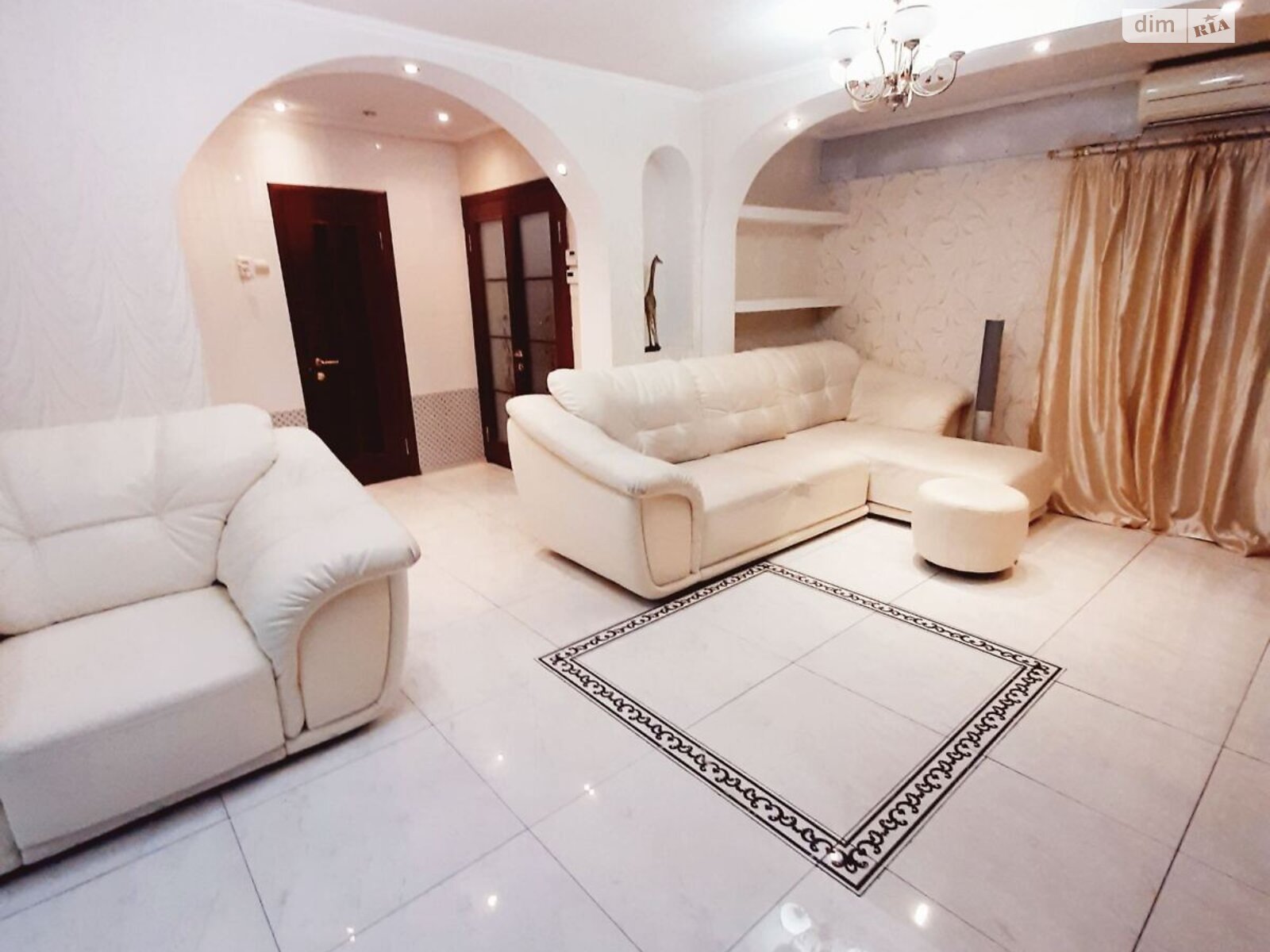 одноповерховий будинок з мансардою, 137.9 кв. м, цегла силікатна. Продаж в Дніпрі, район Шевченківський фото 1 одноповерховий будинок з мансардою, 137.9 кв. м, цегла силікатна. Продаж в Дніпрі, район Шевченківський фото 1