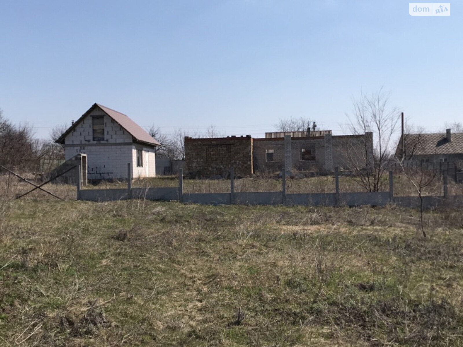 одноэтажный дом с гаражом, 175 кв. м, кирпич. Продажа в Горького фото 1 одноэтажный дом с гаражом, 175 кв. м, кирпич. Продажа в Горького фото 1