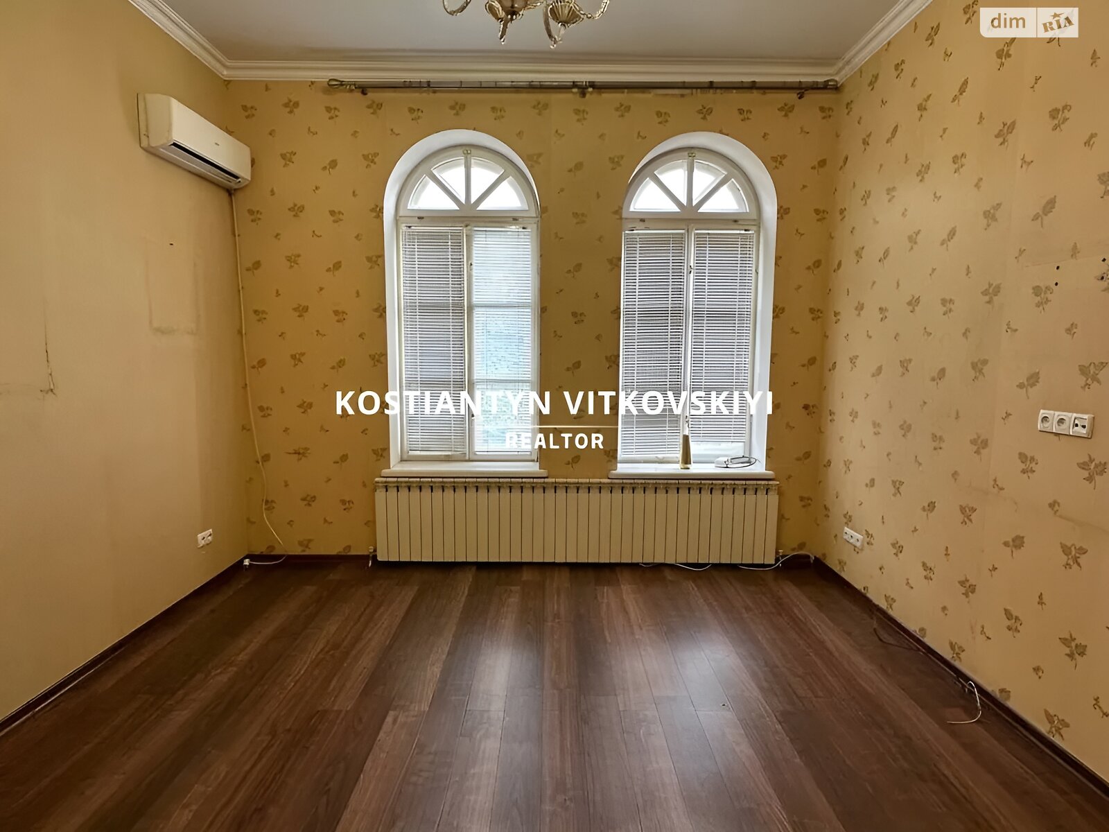 двоповерховий будинок з гаражем, 490 кв. м, цегла. Продаж в Дніпрі, район Індустріальний фото 1 двоповерховий будинок з гаражем, 490 кв. м, цегла. Продаж в Дніпрі, район Індустріальний фото 1