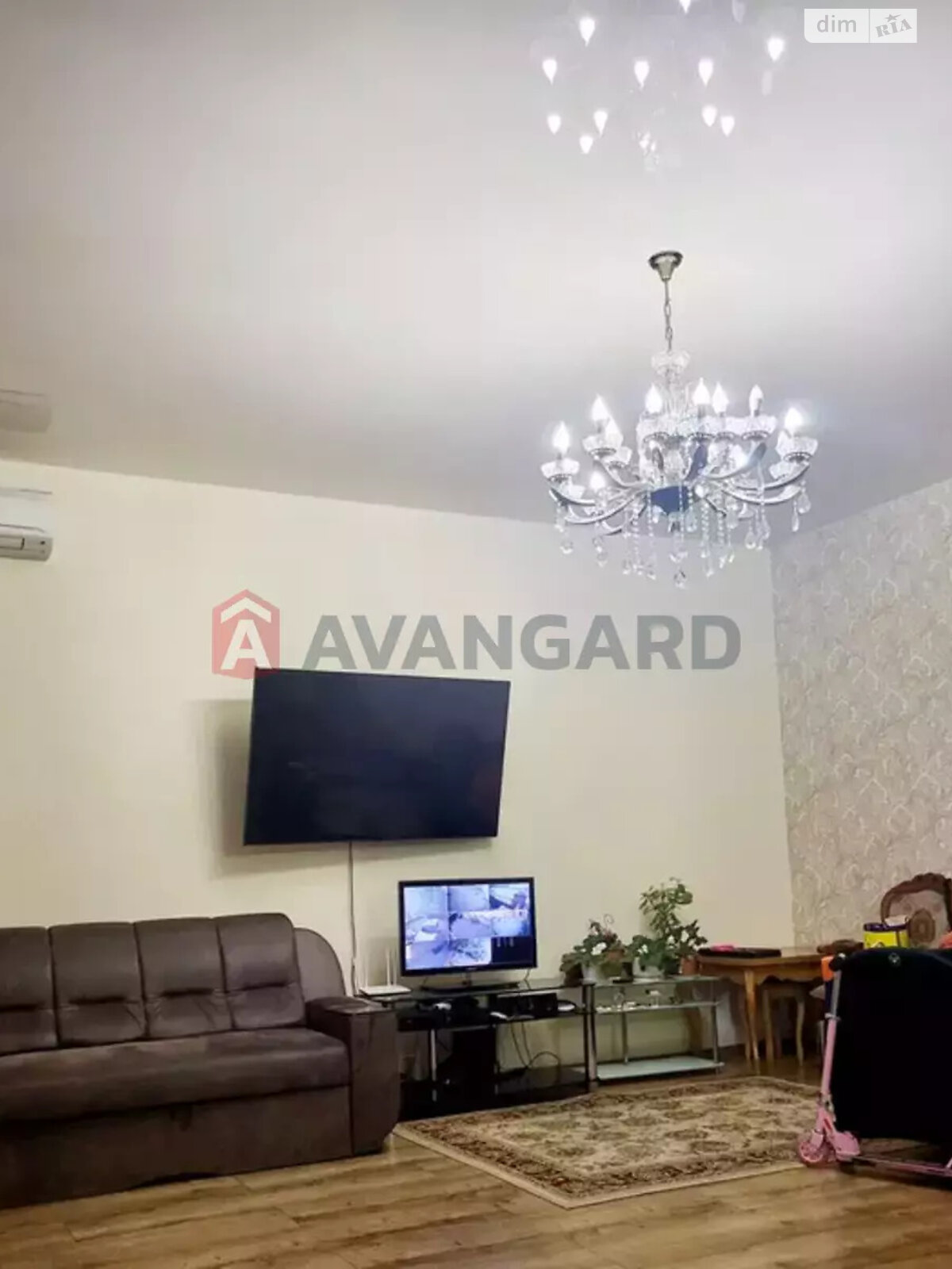 двухэтажный дом, 232 кв. м, кирпич. Продажа в Днепре район Индустриальный фото 1 двухэтажный дом, 232 кв. м, кирпич. Продажа в Днепре район Индустриальный фото 1