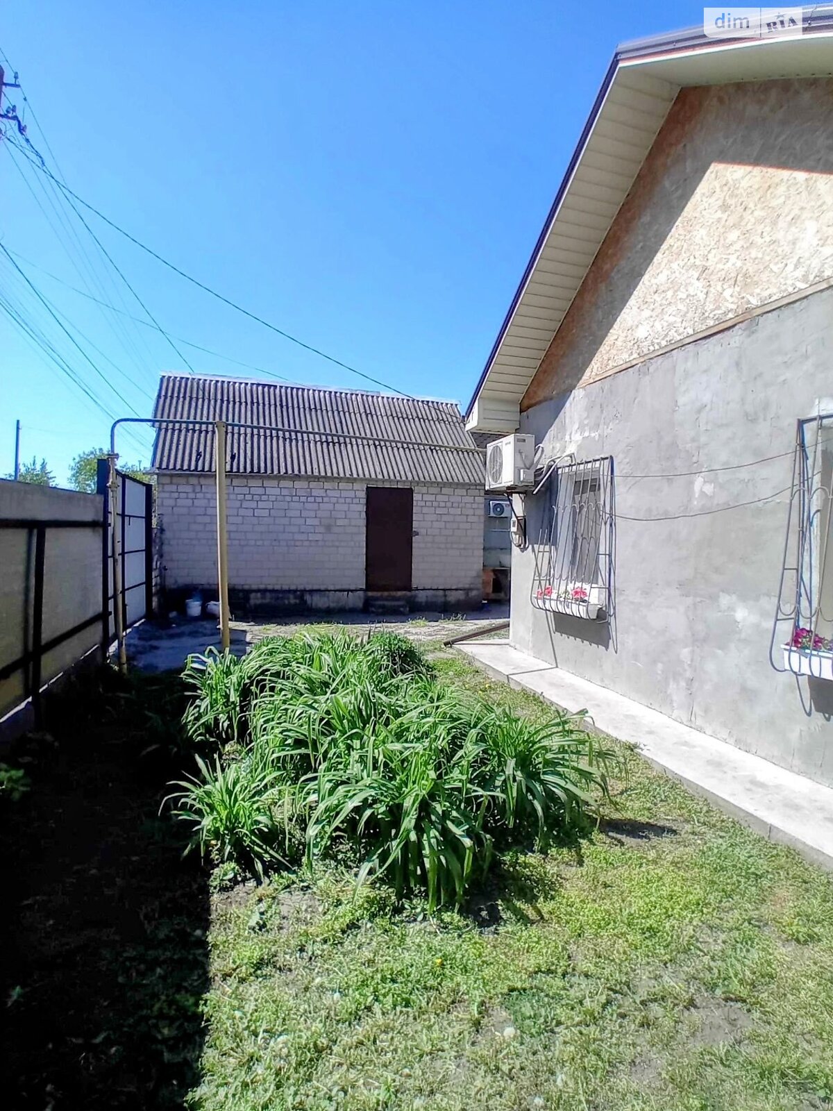 одноэтажный дом с гаражом, 55.6 кв. м, кирпич. Продажа в Днепре район Индустриальный фото 1 одноэтажный дом с гаражом, 55.6 кв. м, кирпич. Продажа в Днепре район Индустриальный фото 1