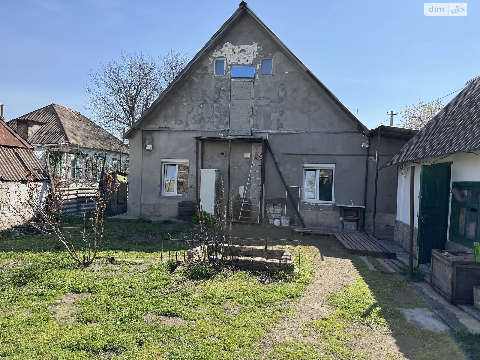 одноэтажный дом с гаражом, 99.8 кв. м, кирпич. Продажа в Днепре фото 1 одноэтажный дом с гаражом, 99.8 кв. м, кирпич. Продажа в Днепре фото 1