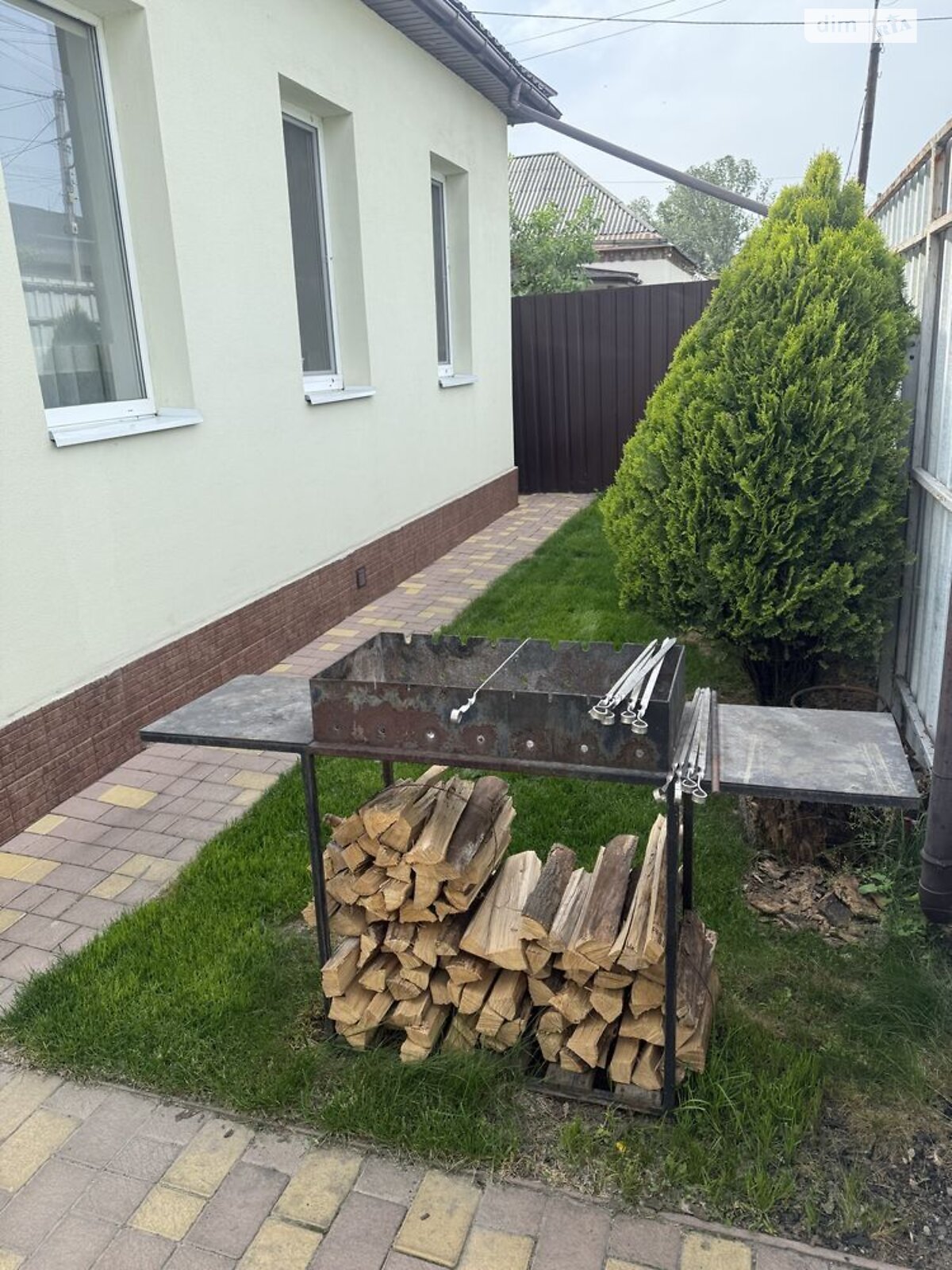 двухэтажный дом беседка, 105 кв. м, шлакоблок. Продажа в Днепре фото 1