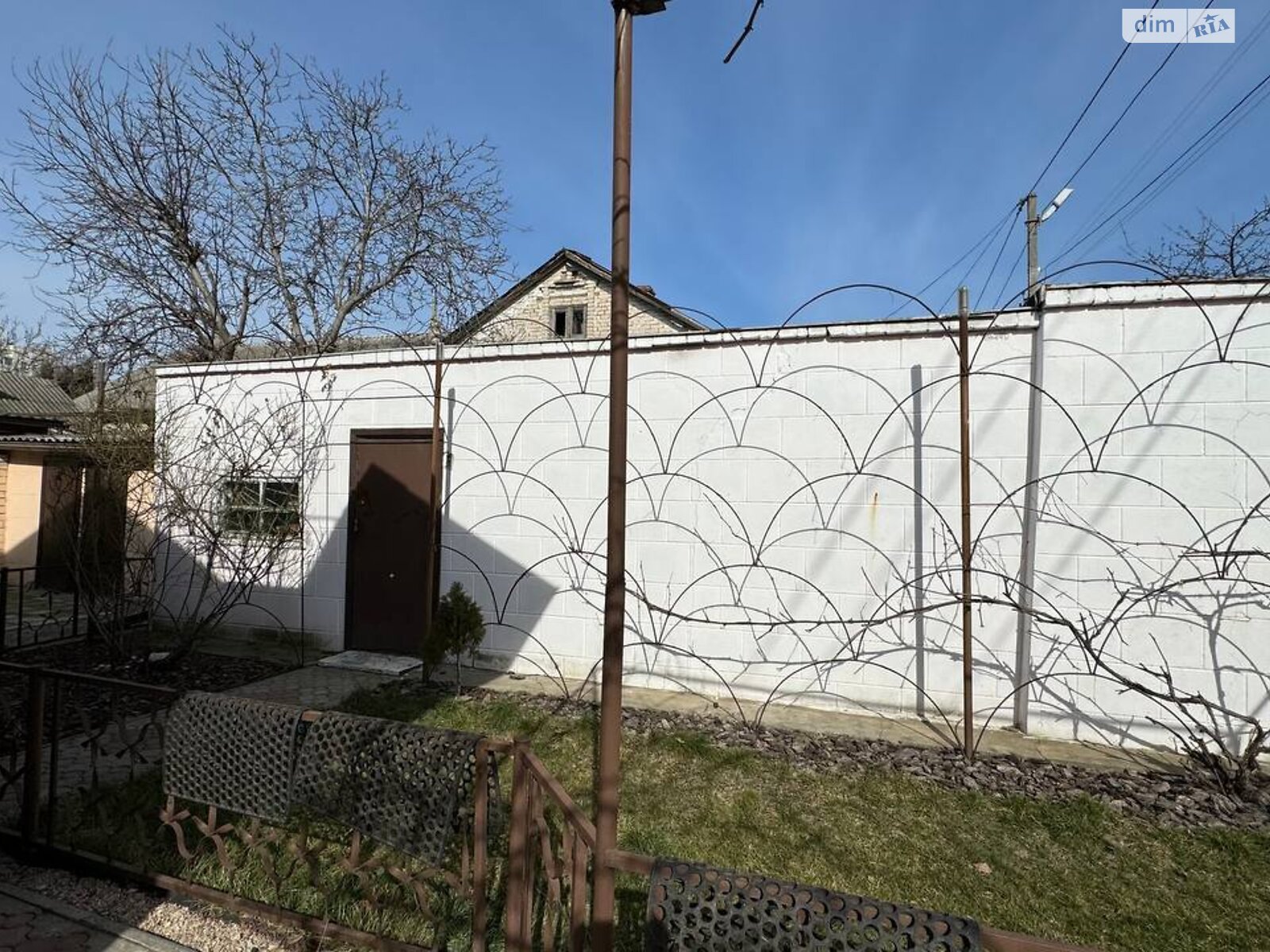 одноэтажный дом с гаражом, 81 кв. м, кирпич. Продажа в Днепре район Калиновая Правда фото 1 одноэтажный дом с гаражом, 81 кв. м, кирпич. Продажа в Днепре район Калиновая Правда фото 1