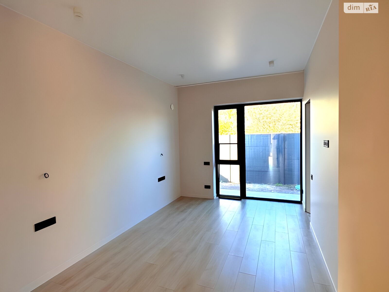 одноэтажный дом без мебели, 105 кв. м, газобетон. Продажа в Днепре район Камянка фото 1 одноэтажный дом без мебели, 105 кв. м, газобетон. Продажа в Днепре район Камянка фото 1